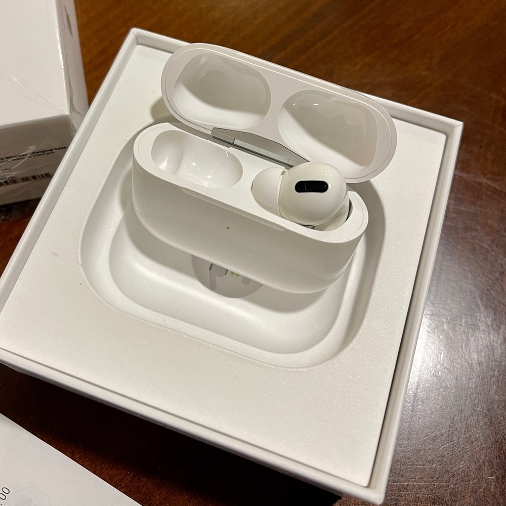 AirPods Pro
